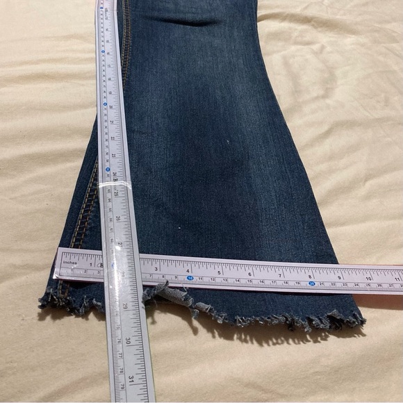 Torrid Source of Wisdom Blue Jeans | Flare Leg | Stretchy - Picture 5 of 15